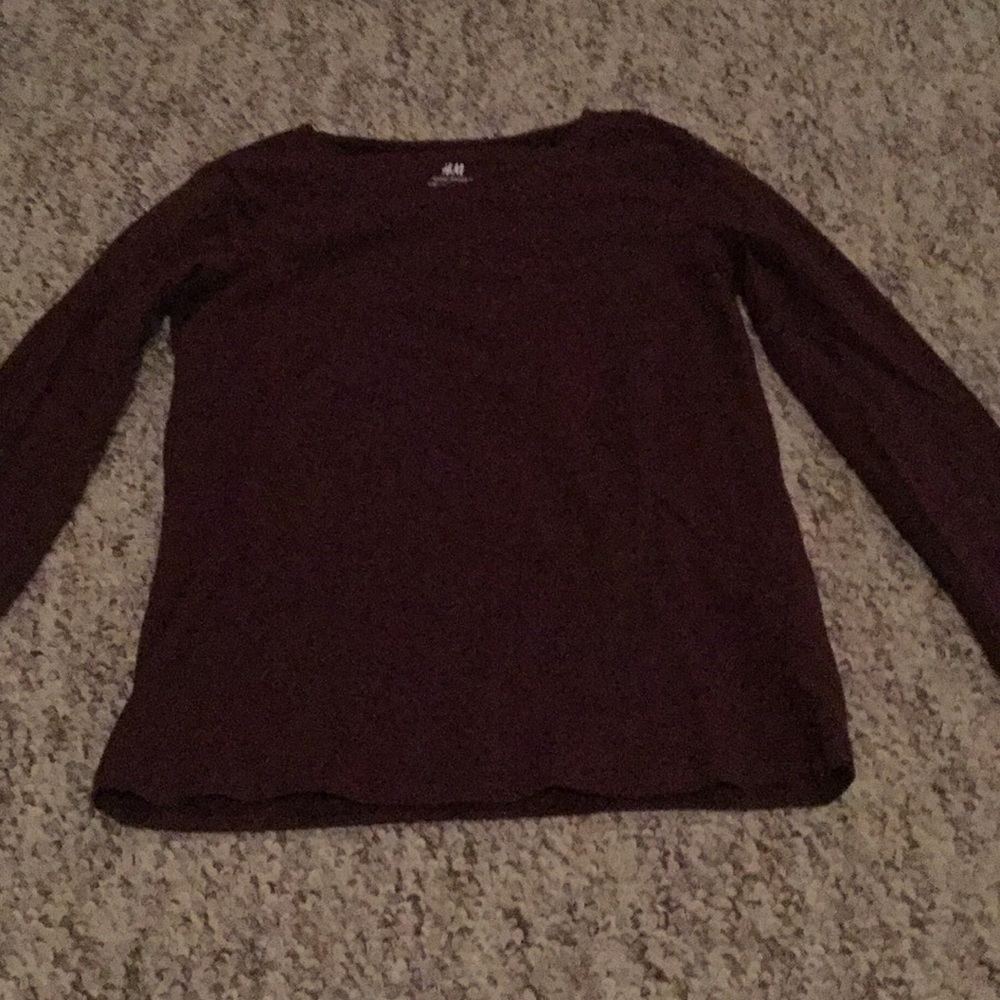 Plain long sleeve shirt